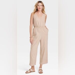 Universal thread Sleeveless Jumpsuit